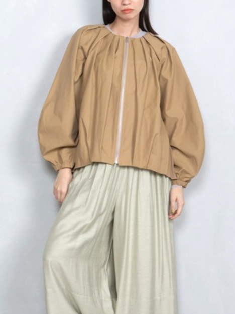 MARECHAL TERRE ふわ袖タックブルゾン