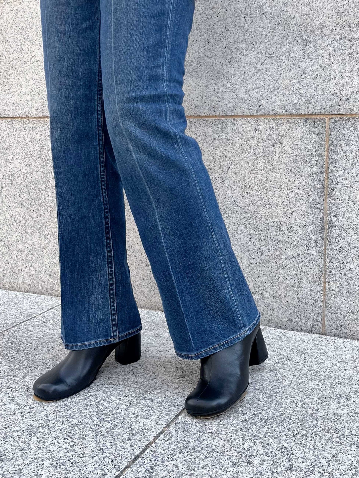 Healthy DENIM Lotus ミッドライズフレアデニム