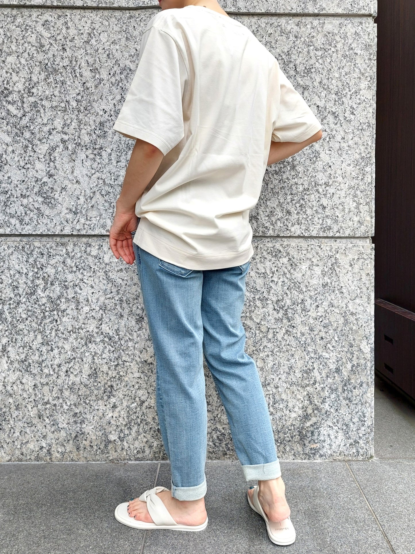 THOMAS MAGPIE SOMEWHERE ロゴTシャツ