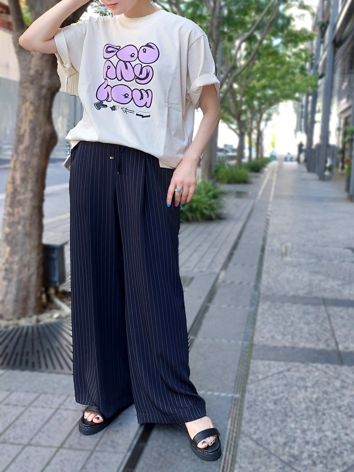 THOMAS MAGPIE GOD ロゴTシャツ