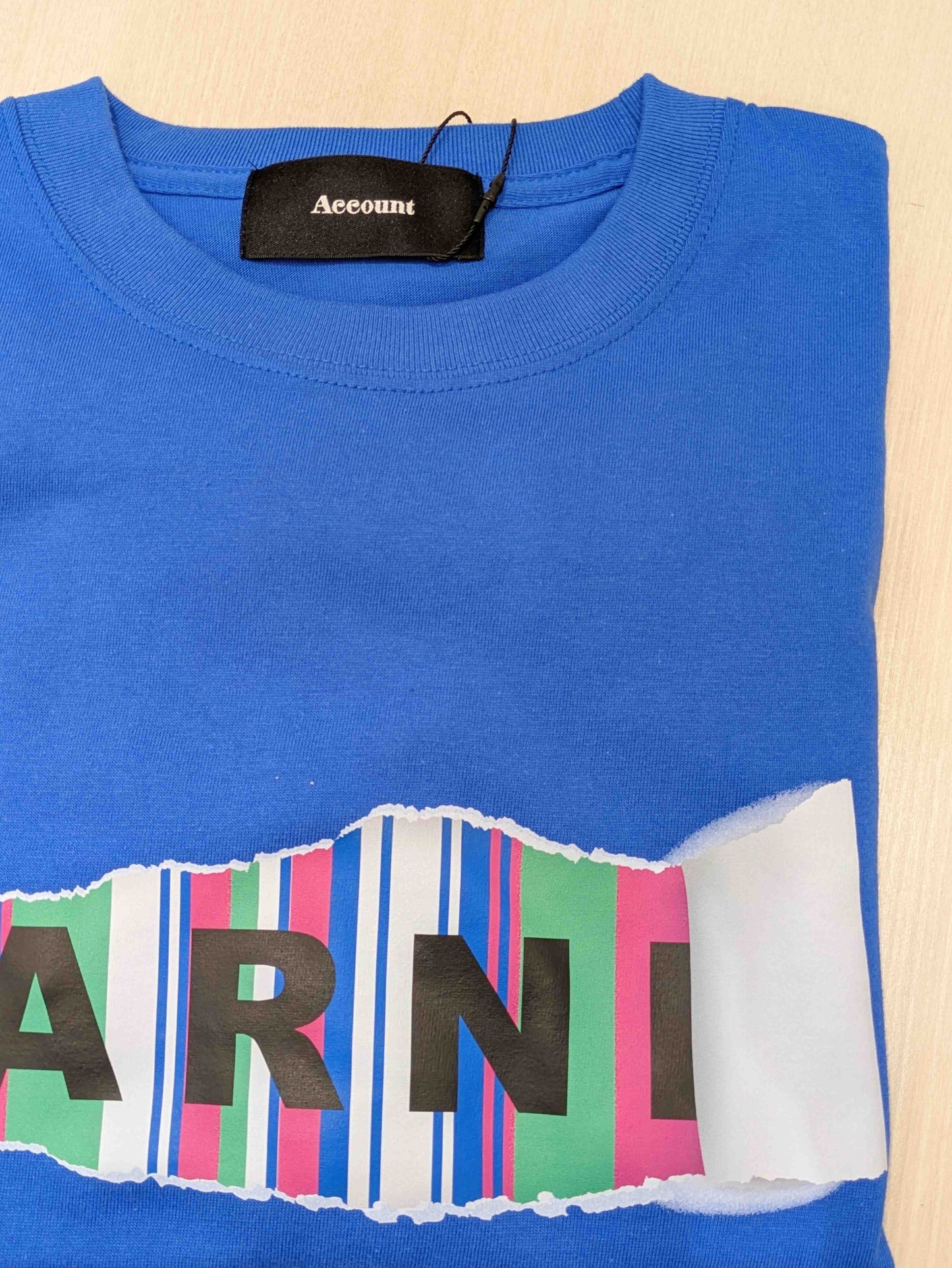 クルーネックパロディーTシャツ長袖