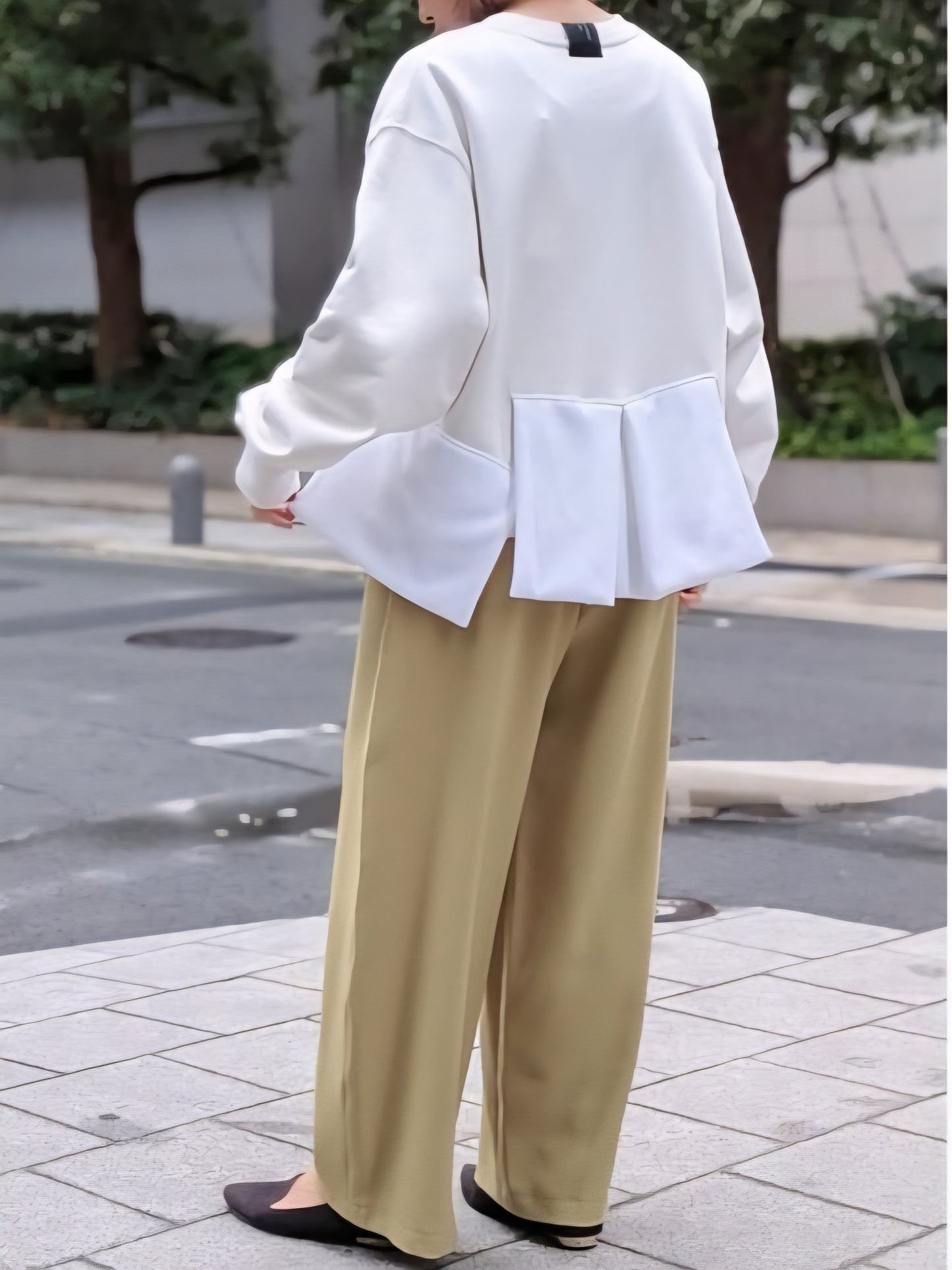 1% コットン裏毛リメイクフリルプルオーバー