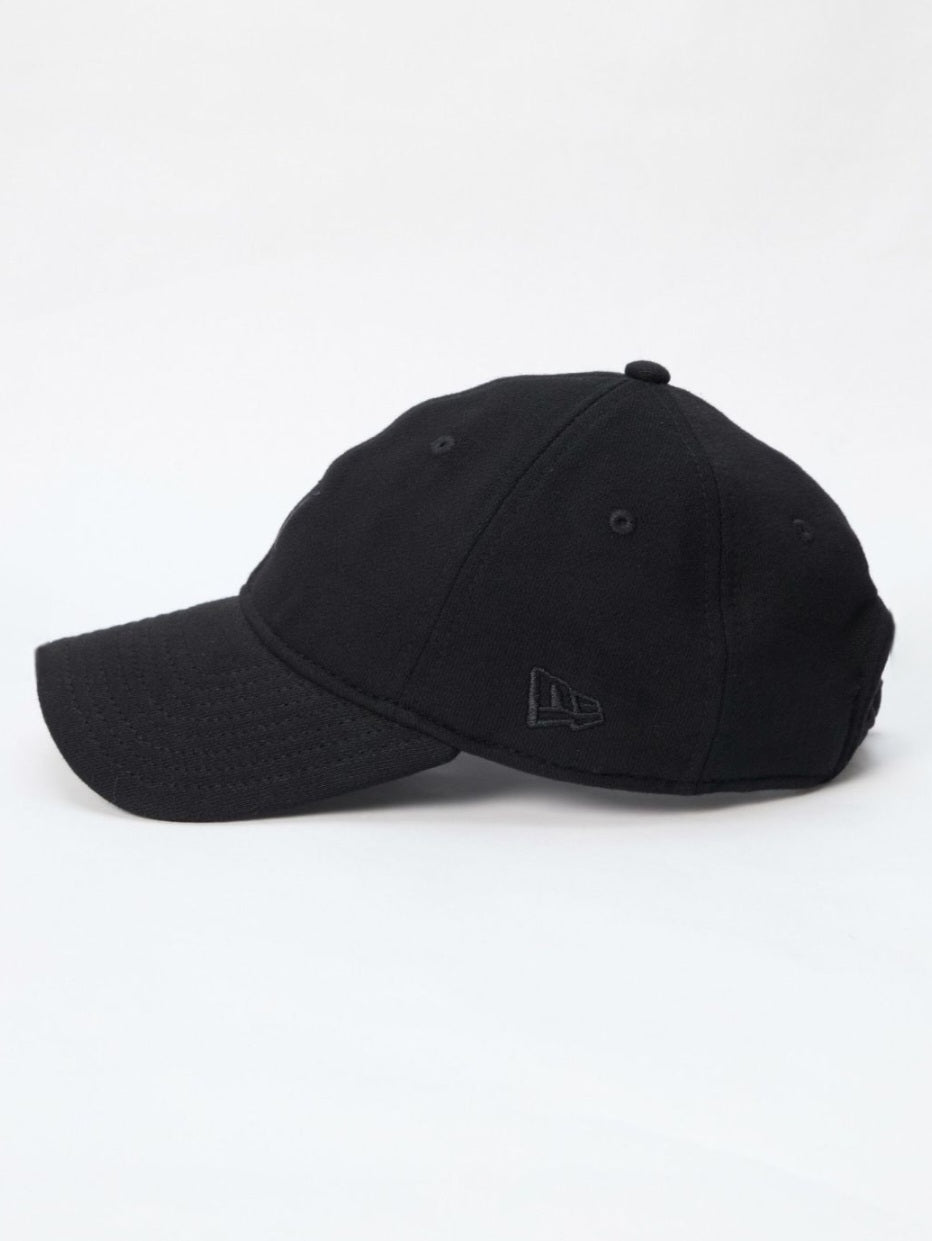 MICA&DEAL NEW ERA×MICA&DEAL"M"ロゴ刺繍裏毛CAP