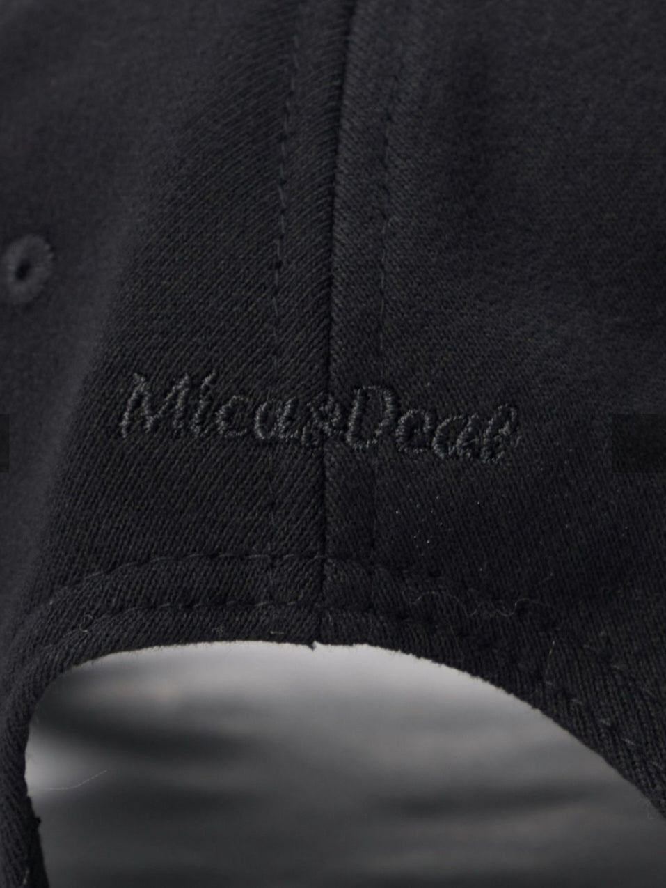 MICA&DEAL NEW ERA×MICA&DEAL"M"ロゴ刺繍裏毛CAP