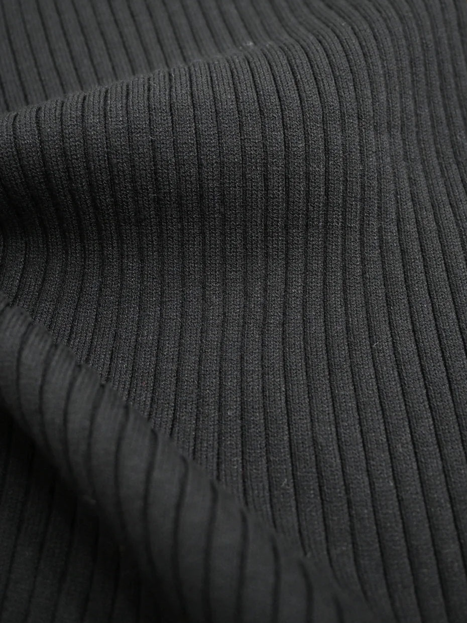 trois ソフトテレコリブハイネックニット