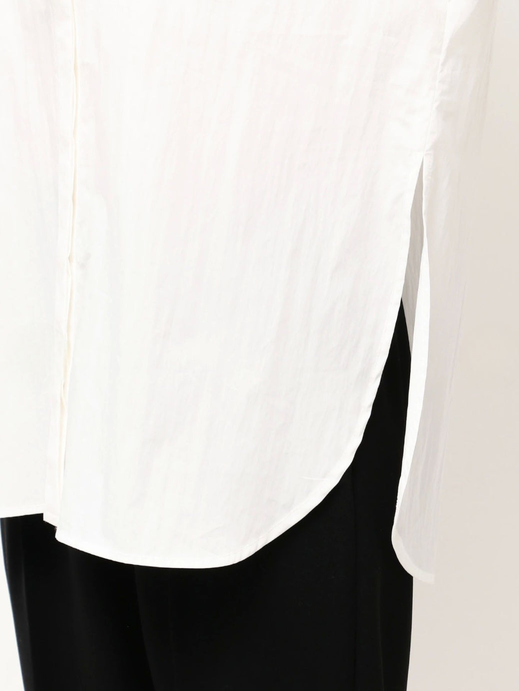 ELENDEEK アシメラッフルカラーブラウス