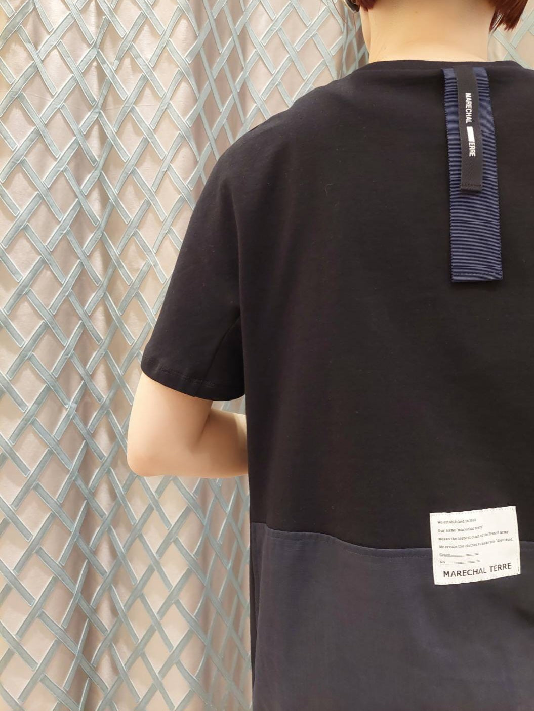 MARECHAL TERRE ペプラムデザインカットソー