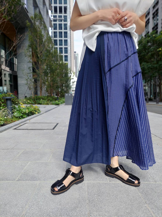 MARECHAL TERRE　切り替えプリーツデザインスカート