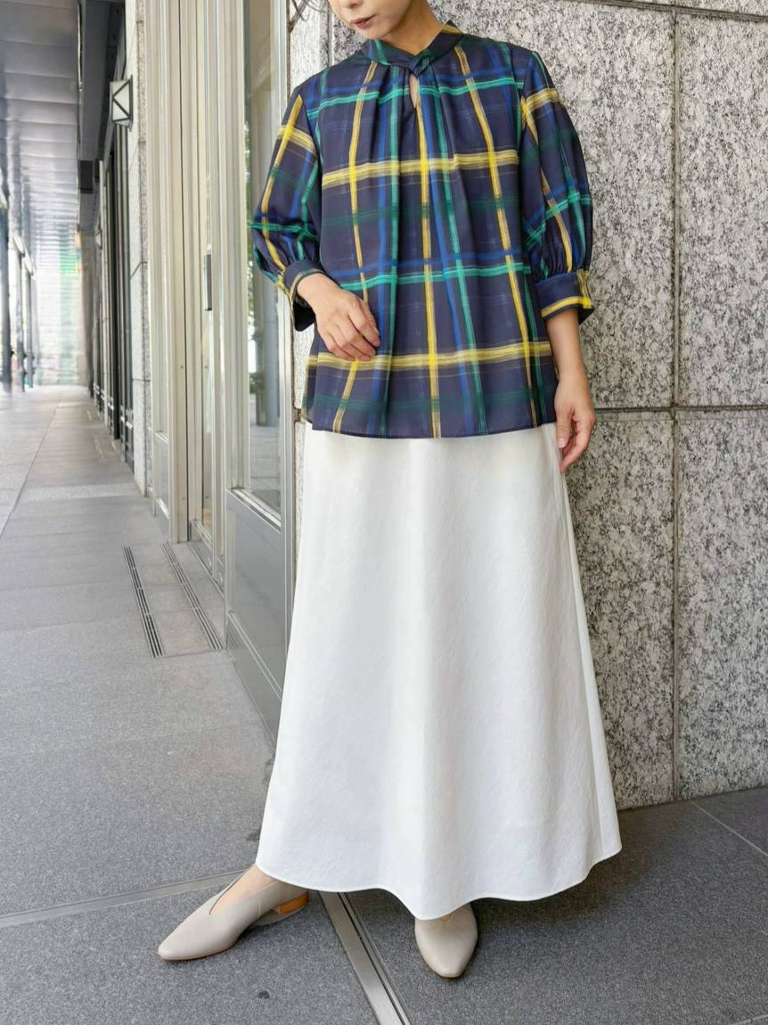 BRAHMIN ツイストネックオリジナルチェックブラウス