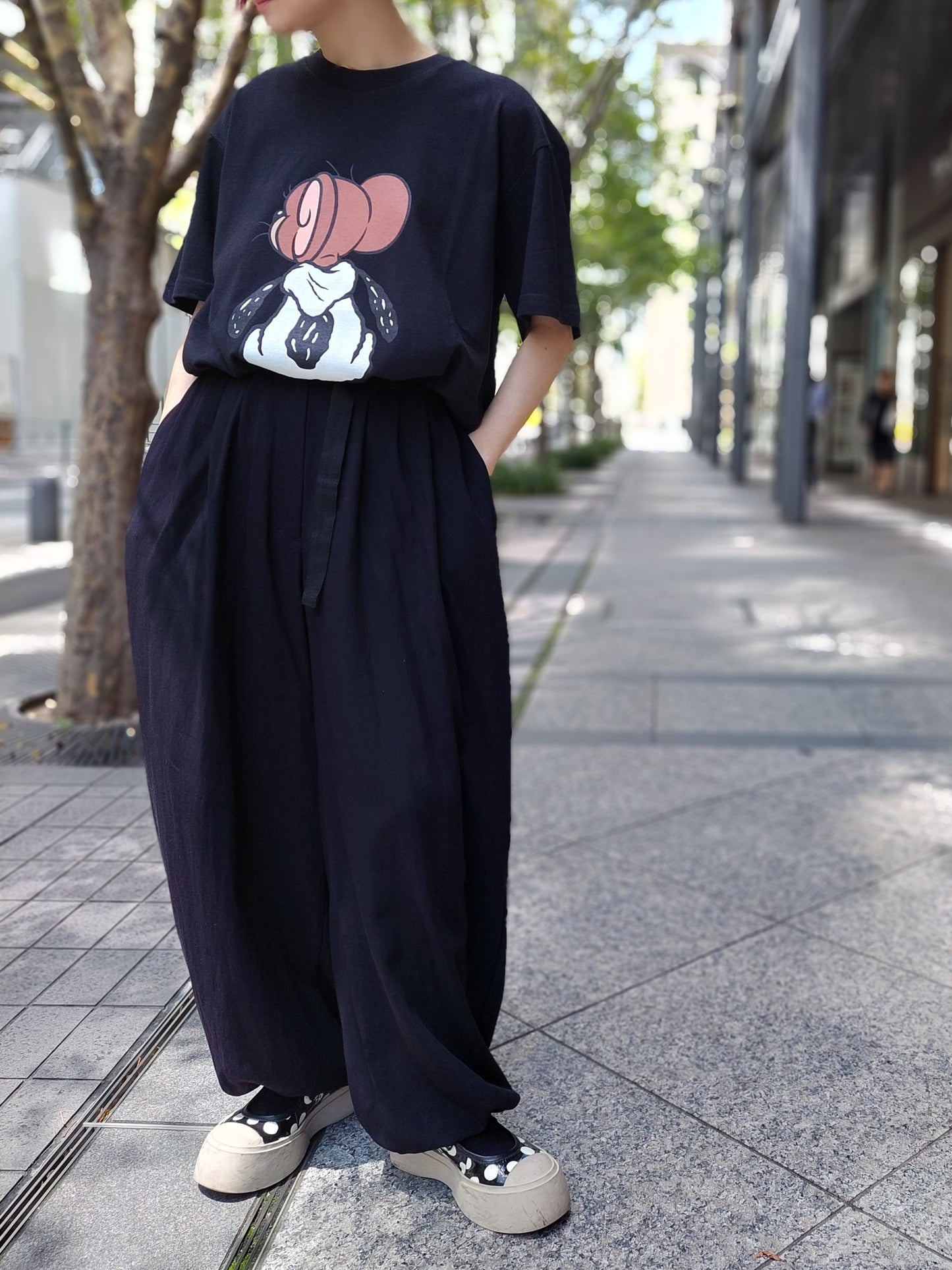 クルーネックパロディーTシャツ半袖