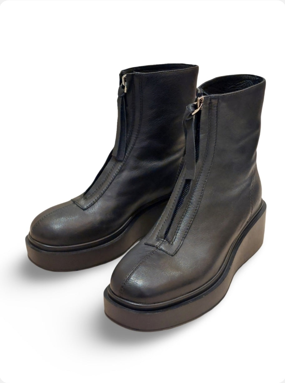Mollini フロントZIPブーツ