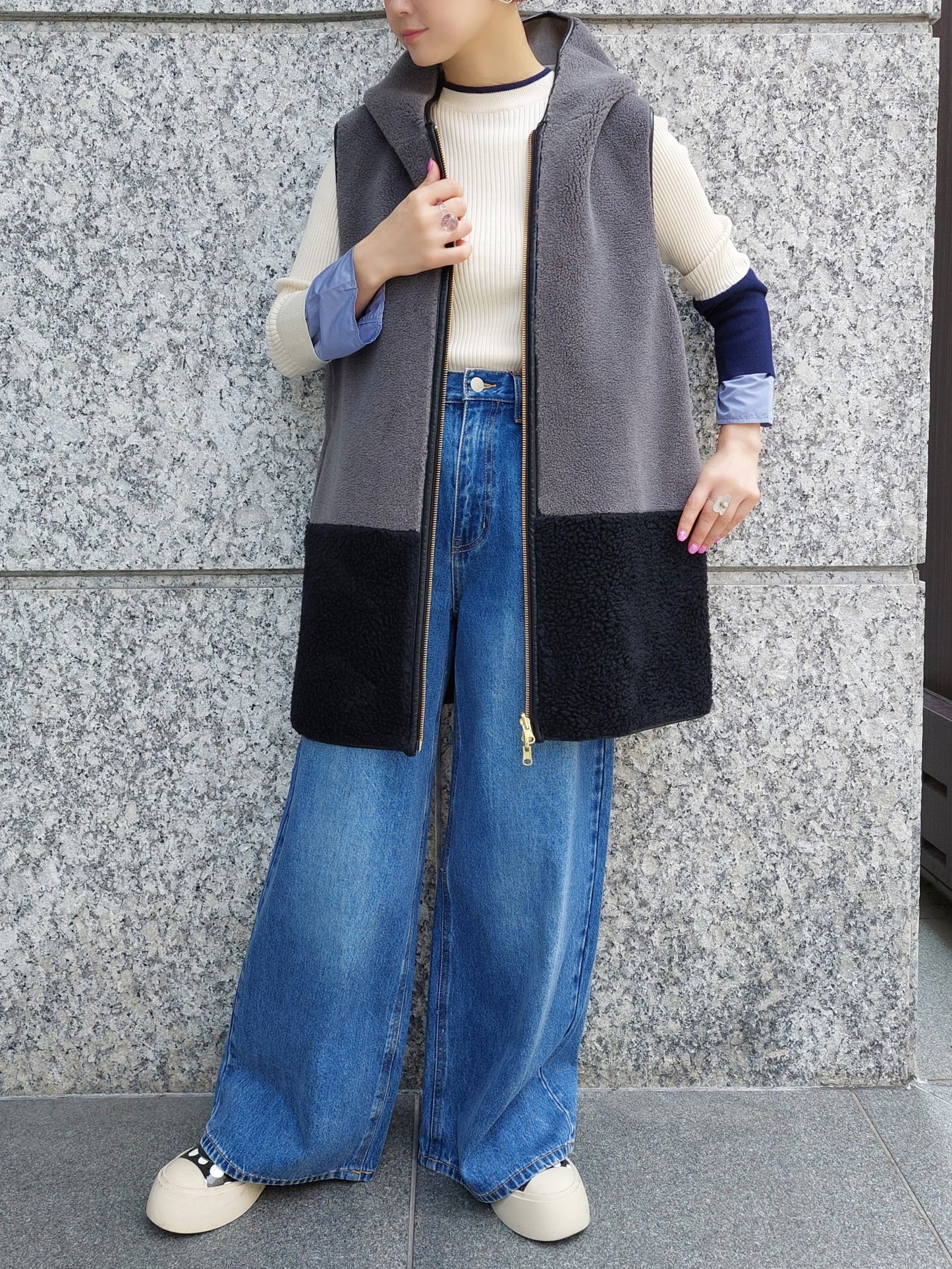 RISLEY　リバーシブルバイカラーボアフーディジレ