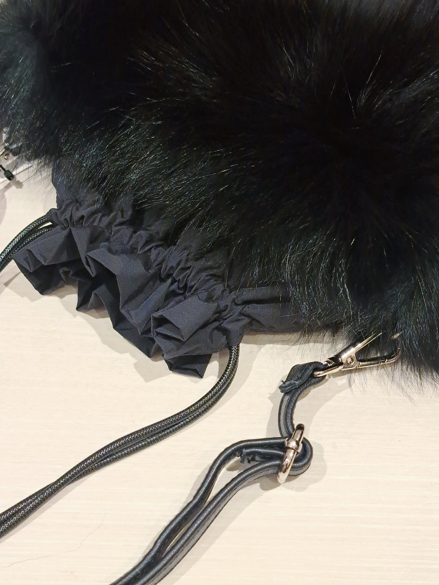 フォックスファー×フリルドッキングショルダーBAG