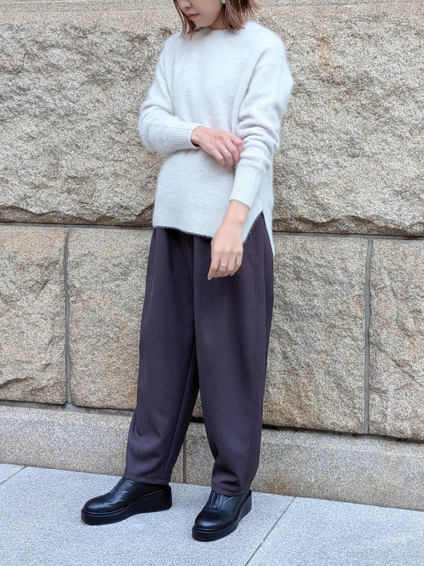 trois　ウールライクウォームバレルパンツ