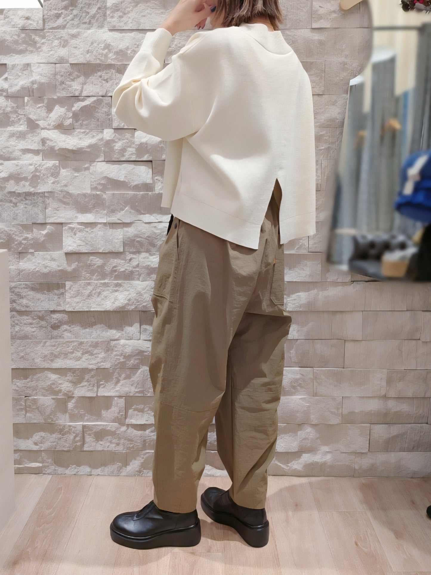 【SALE】USU gallery タフタコクーンカーブパンツ