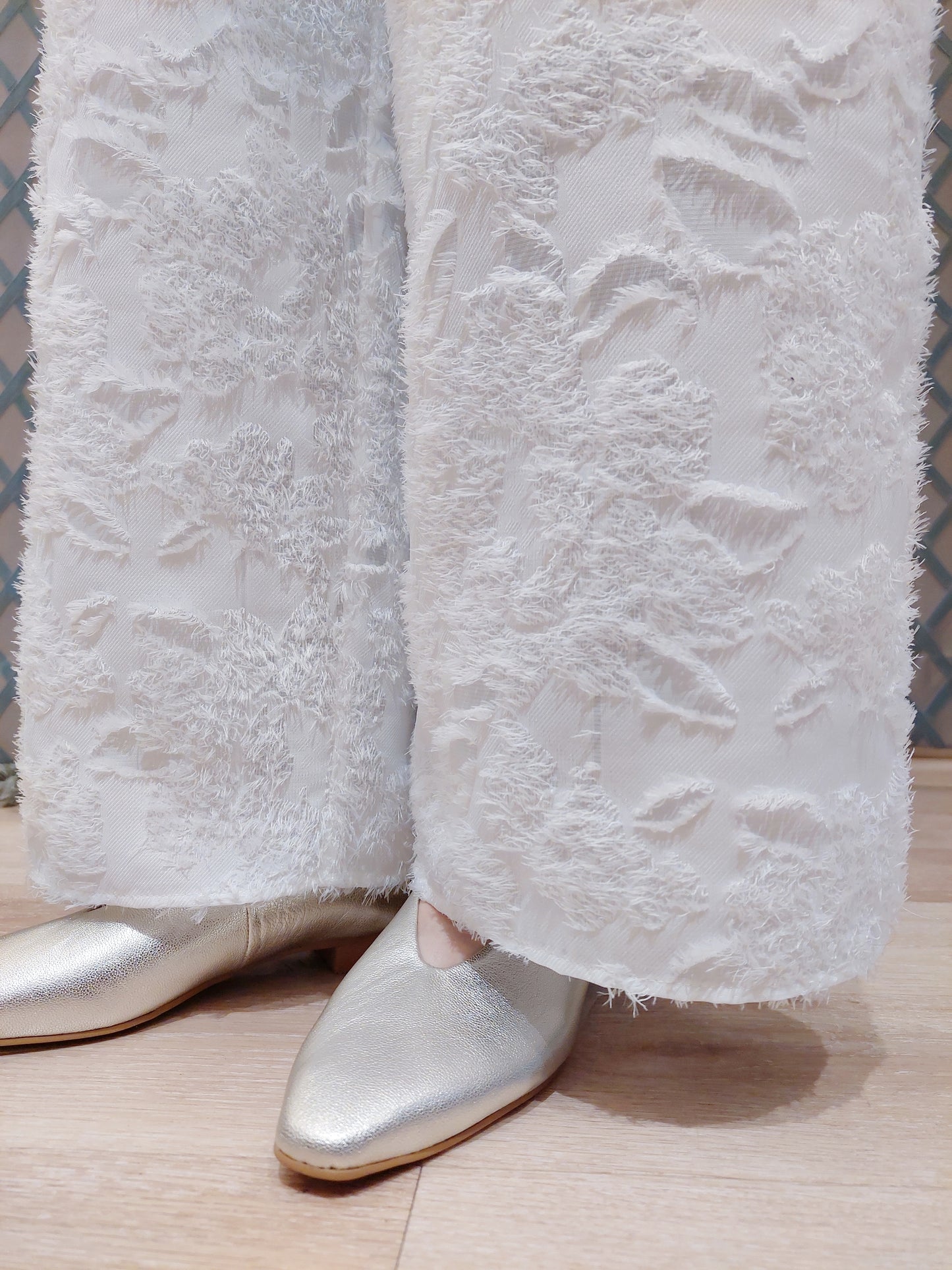 ATELIER BRUGGE ソフトカッターフラットシューズ