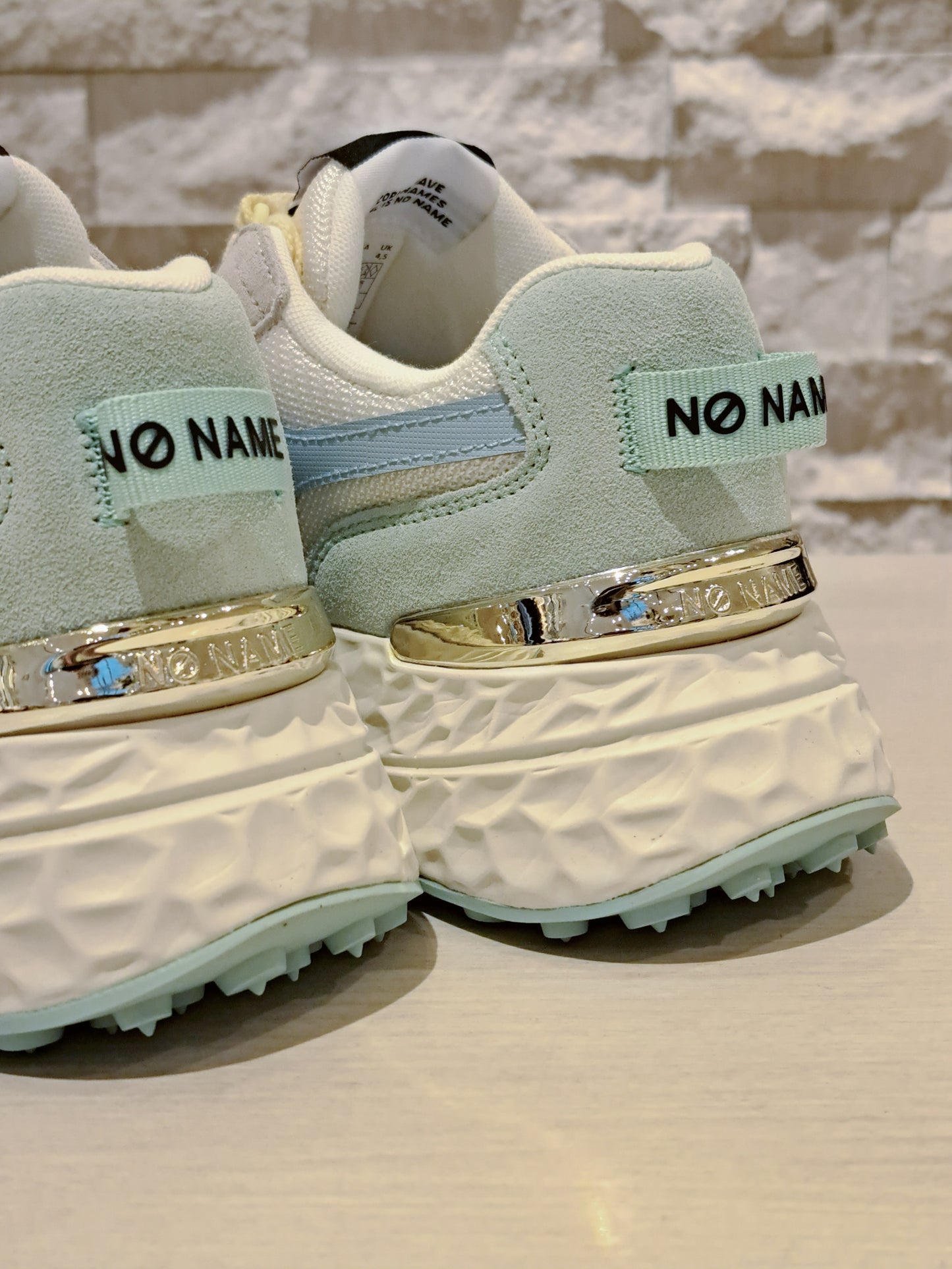 NO NAME　CARTERメッシュカラフルスニーカー