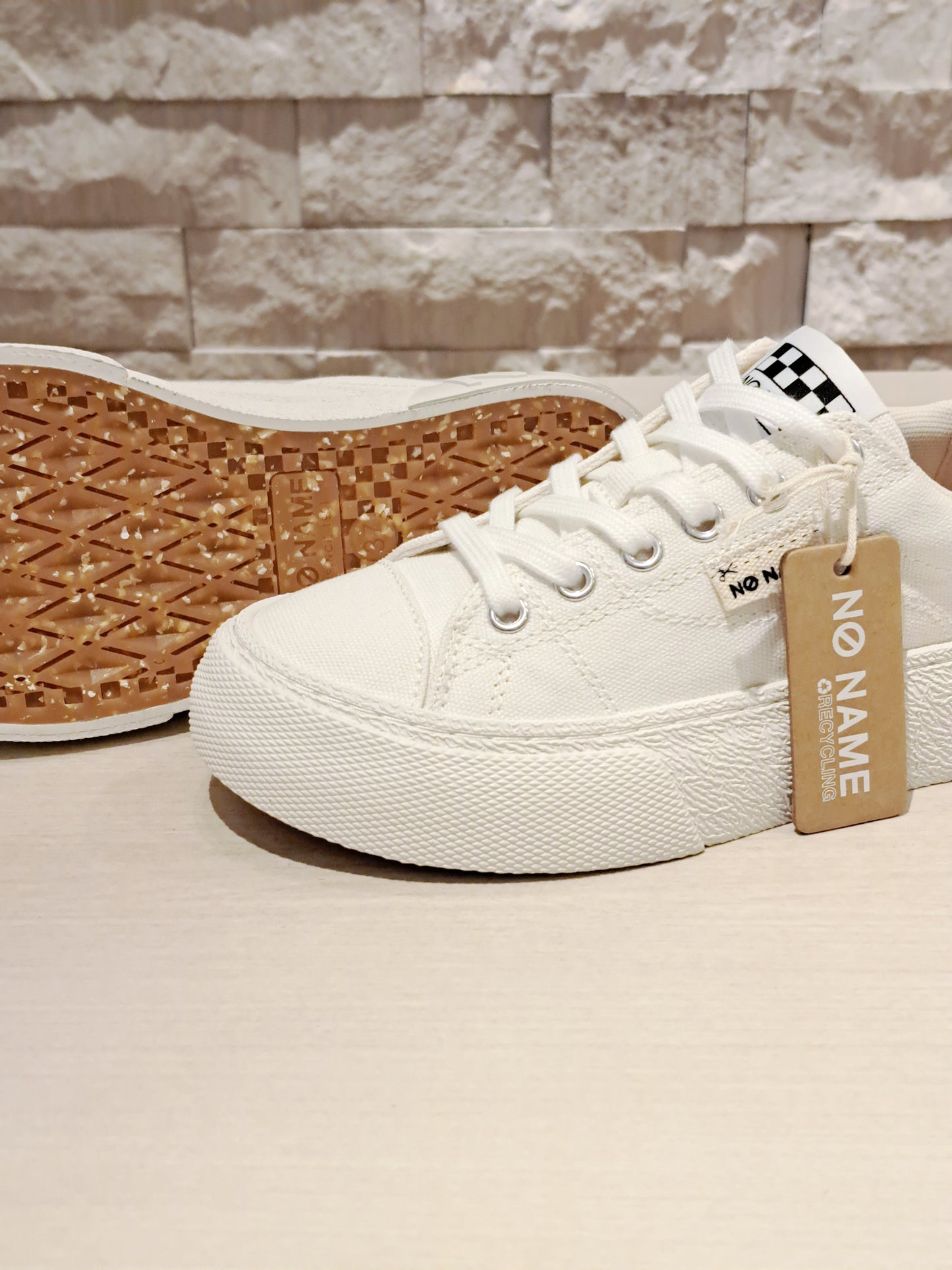NO NAME キャンバスRESETスニーカー