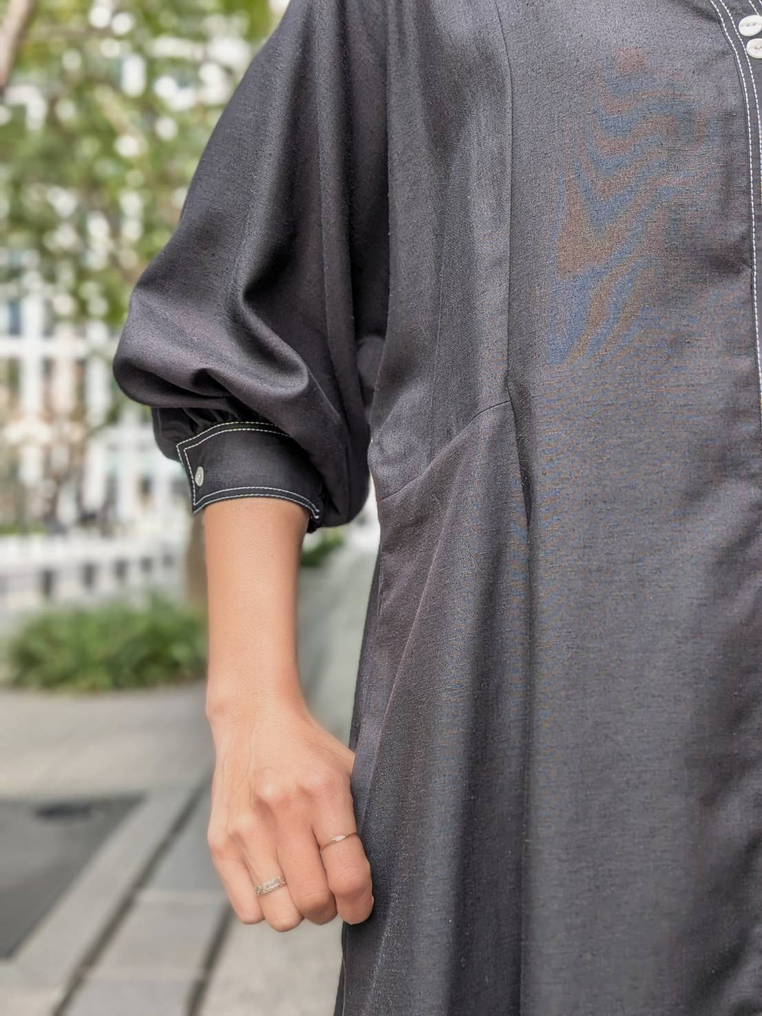 BRAHMIN バイカラーステッチドレープフレアワンピース