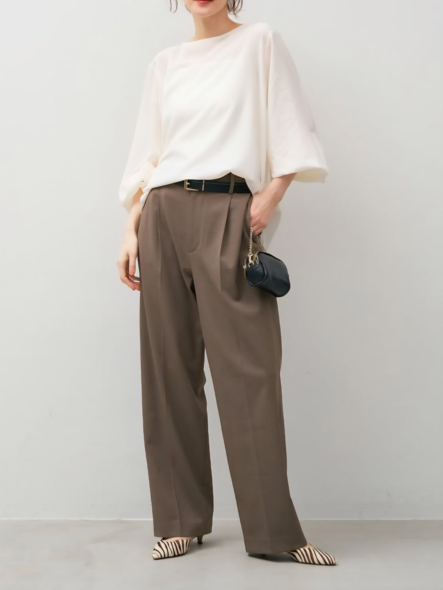 MICA＆DEAL　ギャザースリーブジョーゼットブラウス