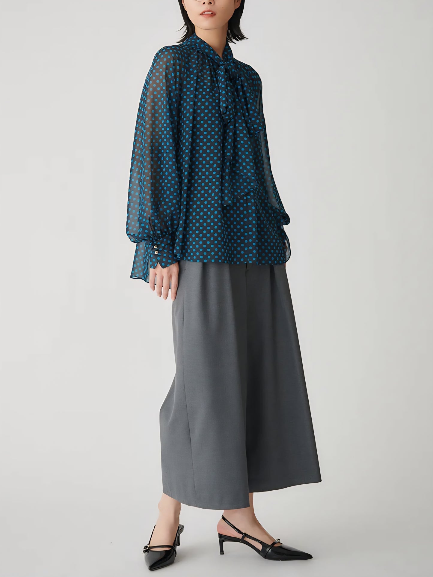 BRAHMIN　ドットプリントボウタイブラウス