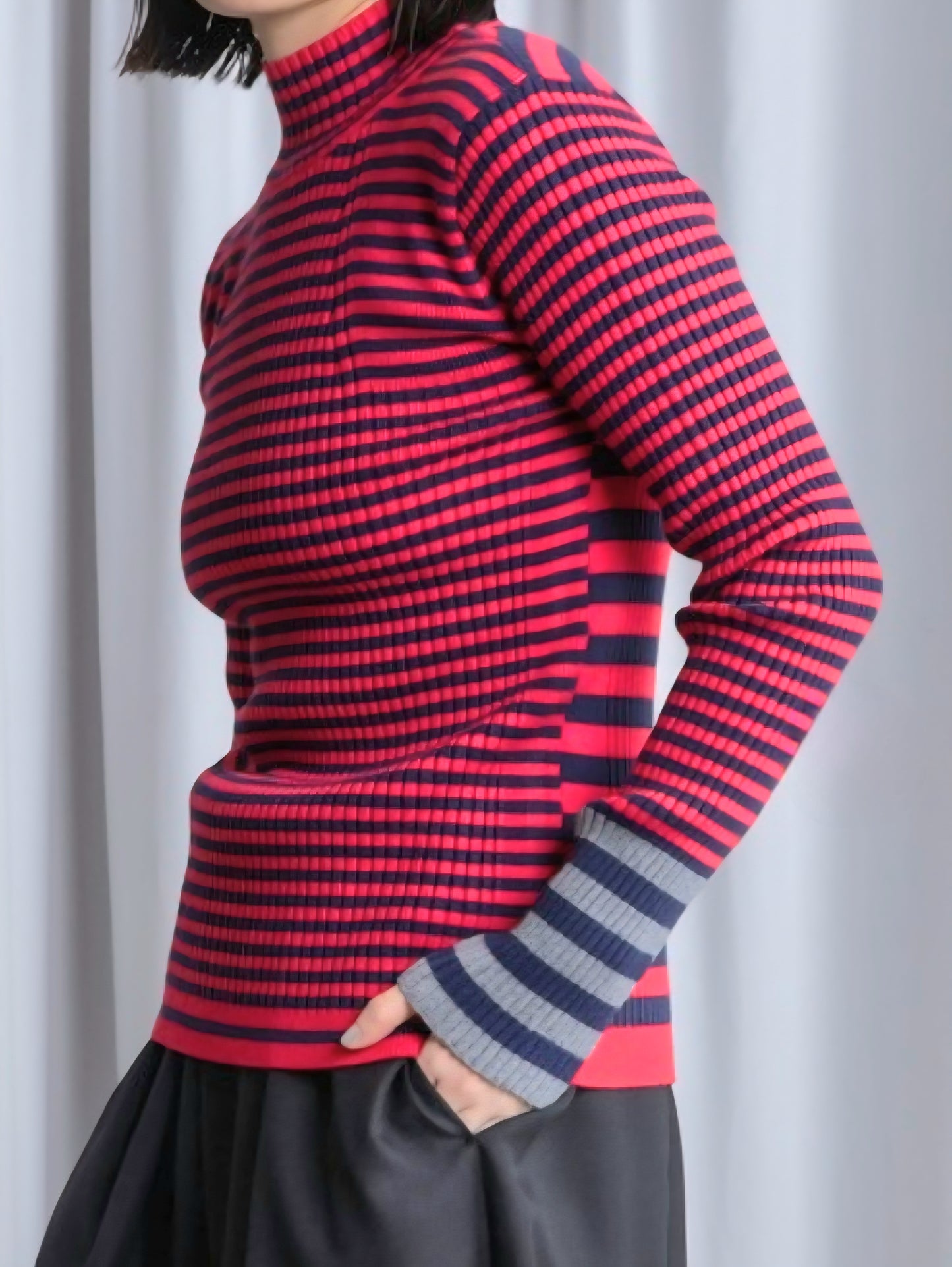 MARECHAL TERRE　配色マルチボーダーハイネックリブニット　