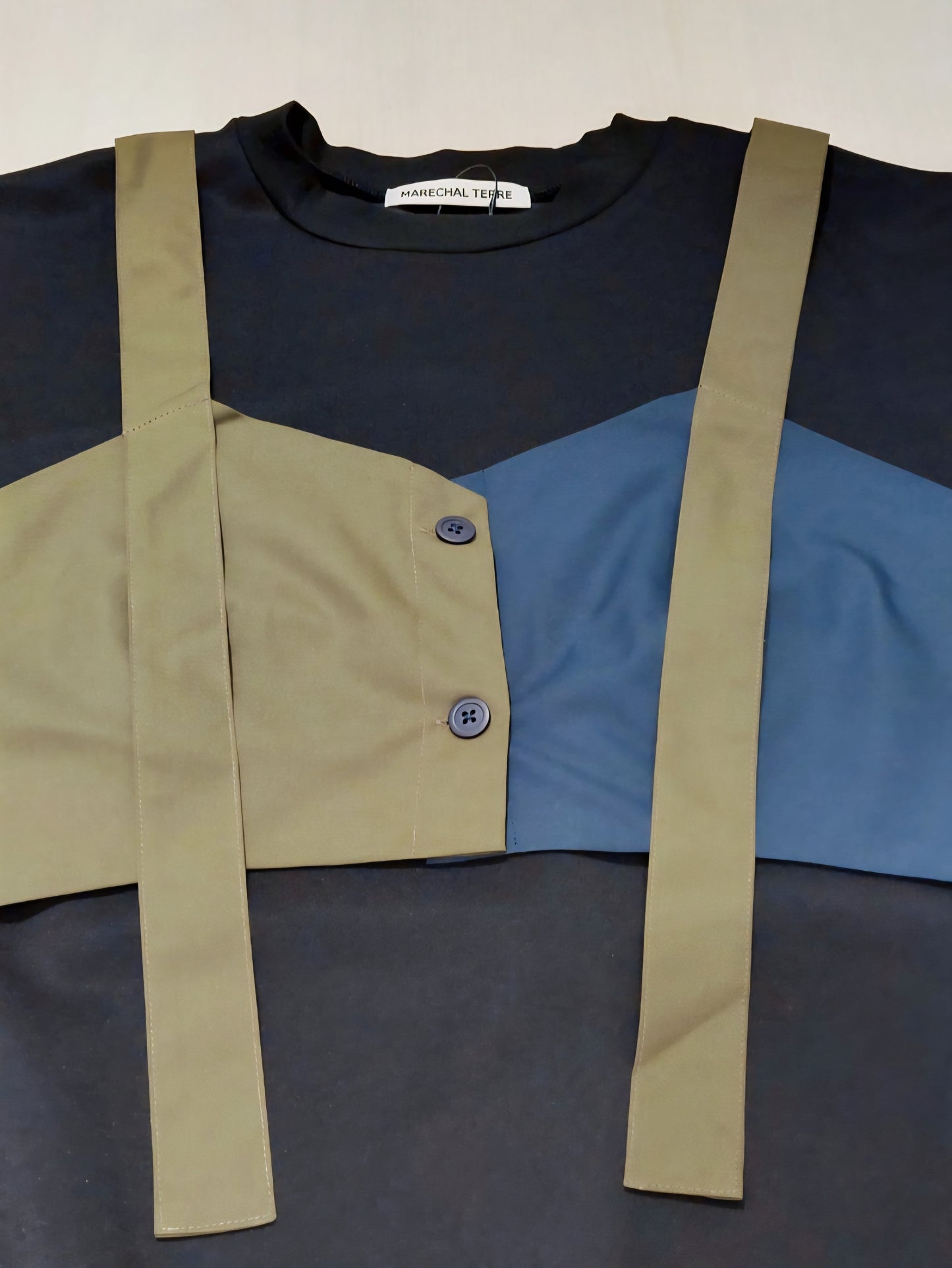 MARECHAL TERRE ビスチェドッキングポンチプルオーバー