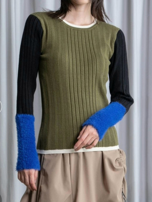MARECHAL TERRE　配色ブロックシャギースリーブリブニット