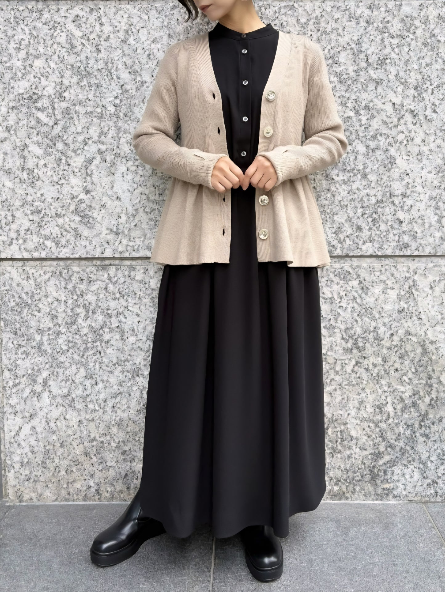 TORRAZZO DONNA　ペプラムリブカーディガン