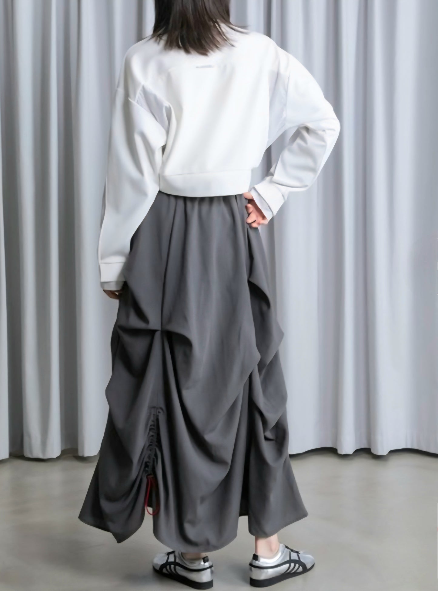 MARECHAL TERRE ドロストアシンメトリーギャザースカート