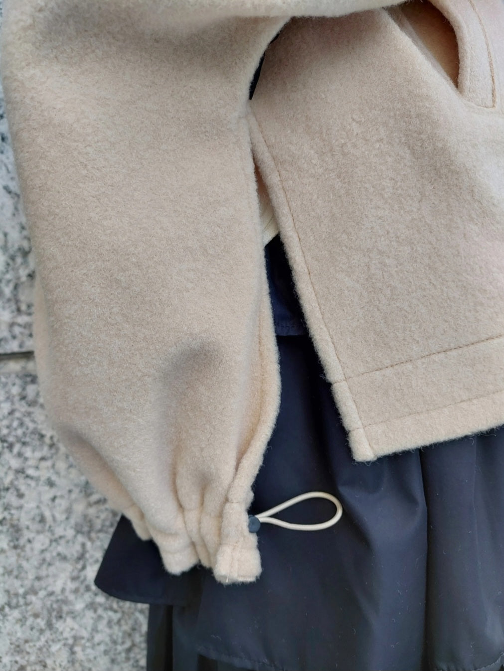 1%　ウーレットポリフレアピーコート