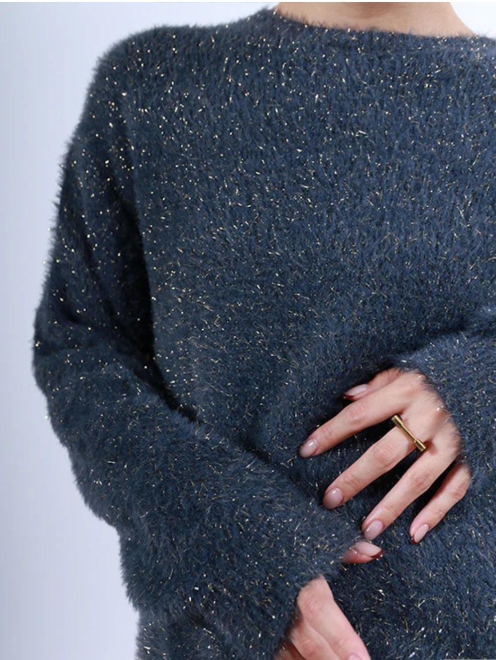 TORRAZZO DONNA　ラメフリンジシャギーもちもちニット