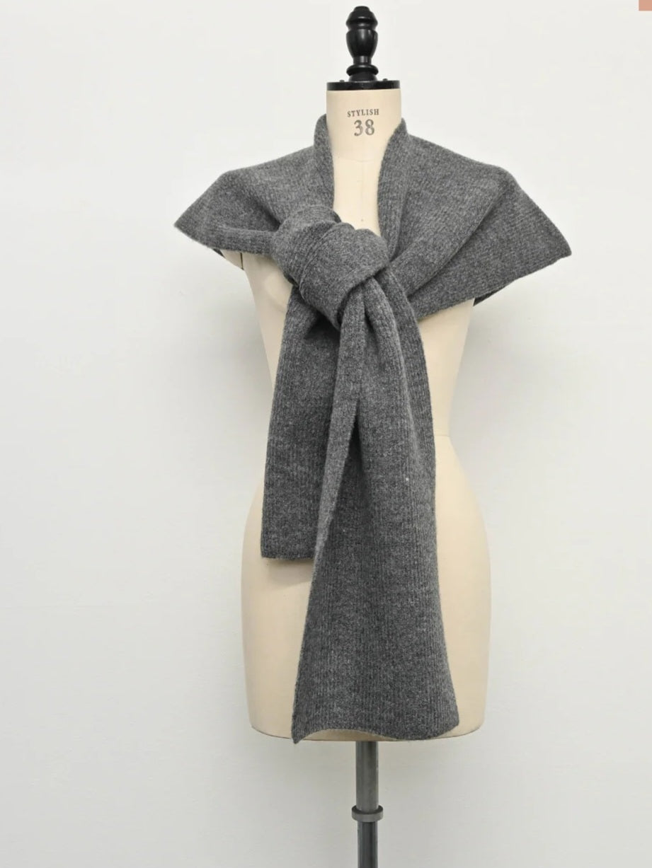 trois　畦編みフーディマフラー