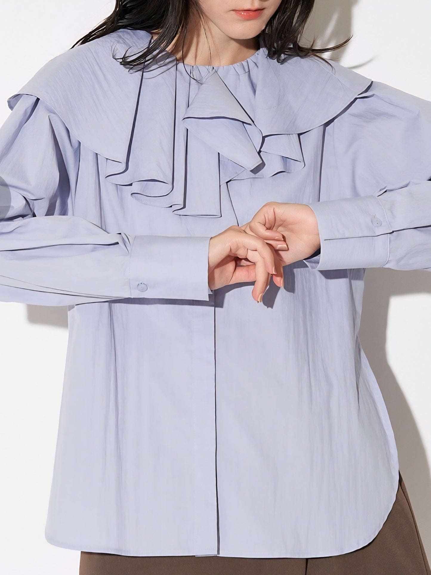 ELENDEEK　アシメラッフルカラーブラウス