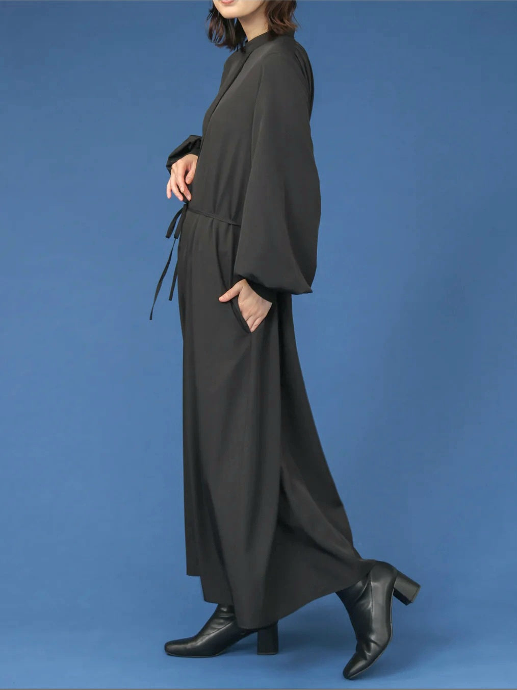 trois　ピンタックギャザーフレアワンピース　