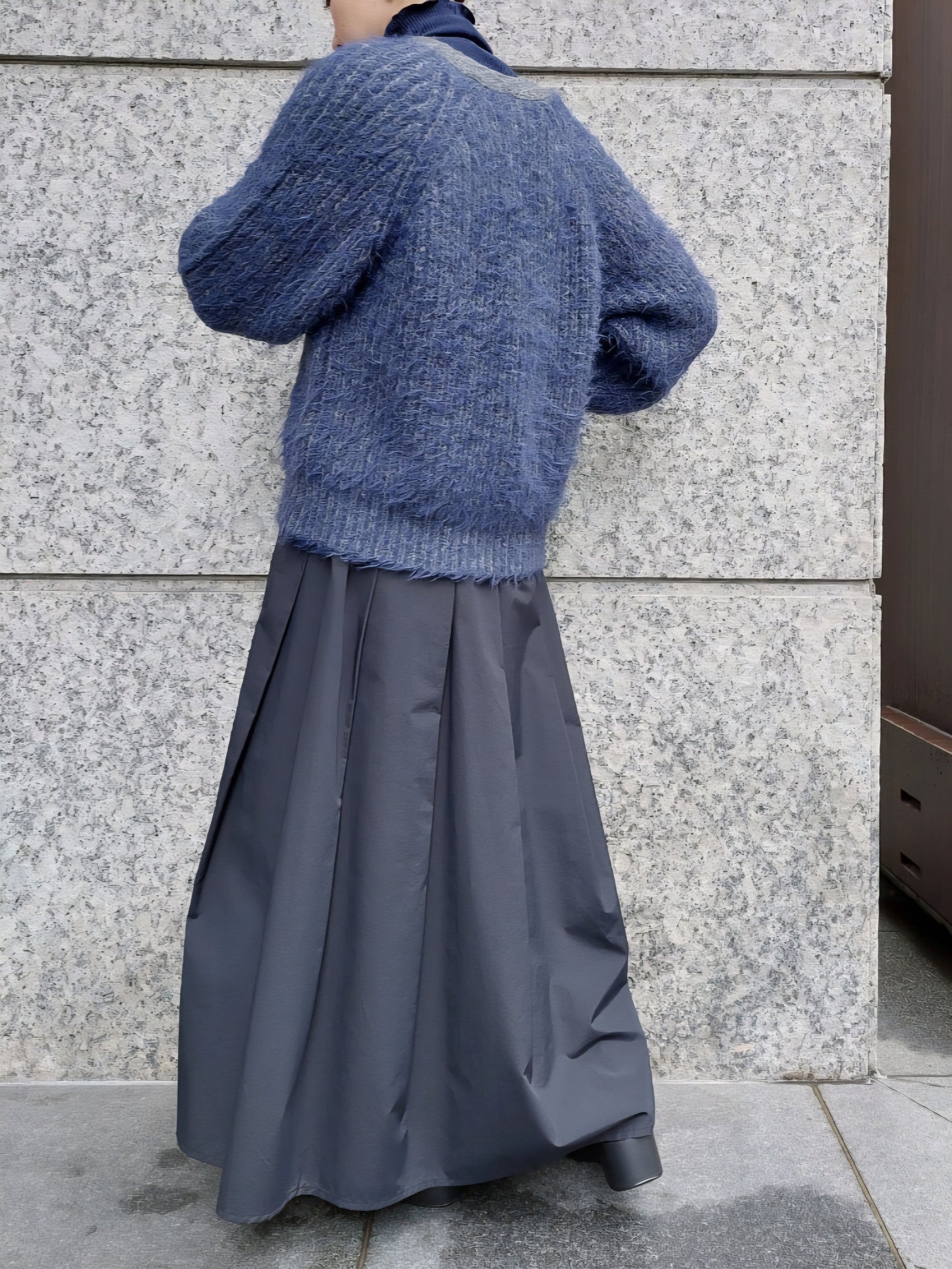 LE MELANGE　バイカラシャギーカーディガン