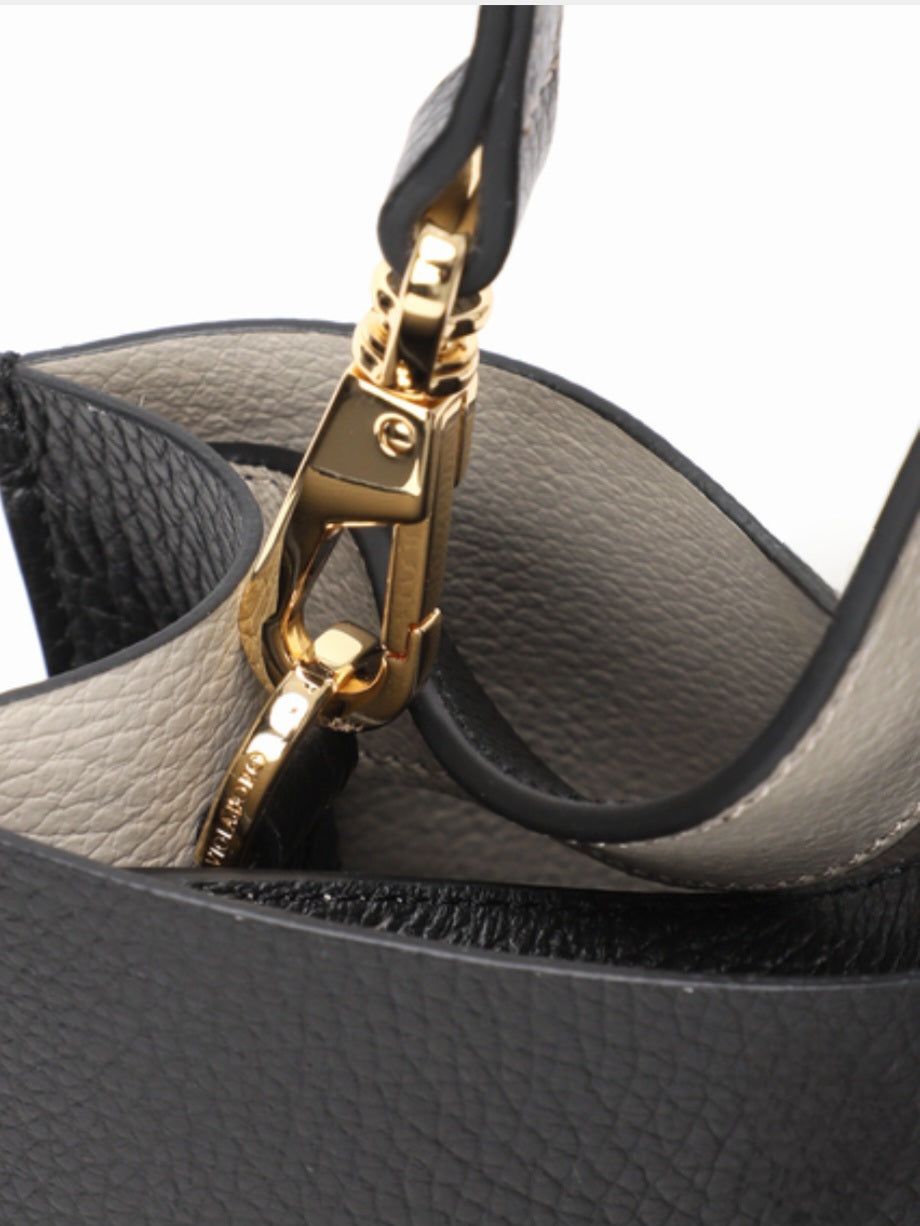 VIOLADORO　サイドベルトレザートート