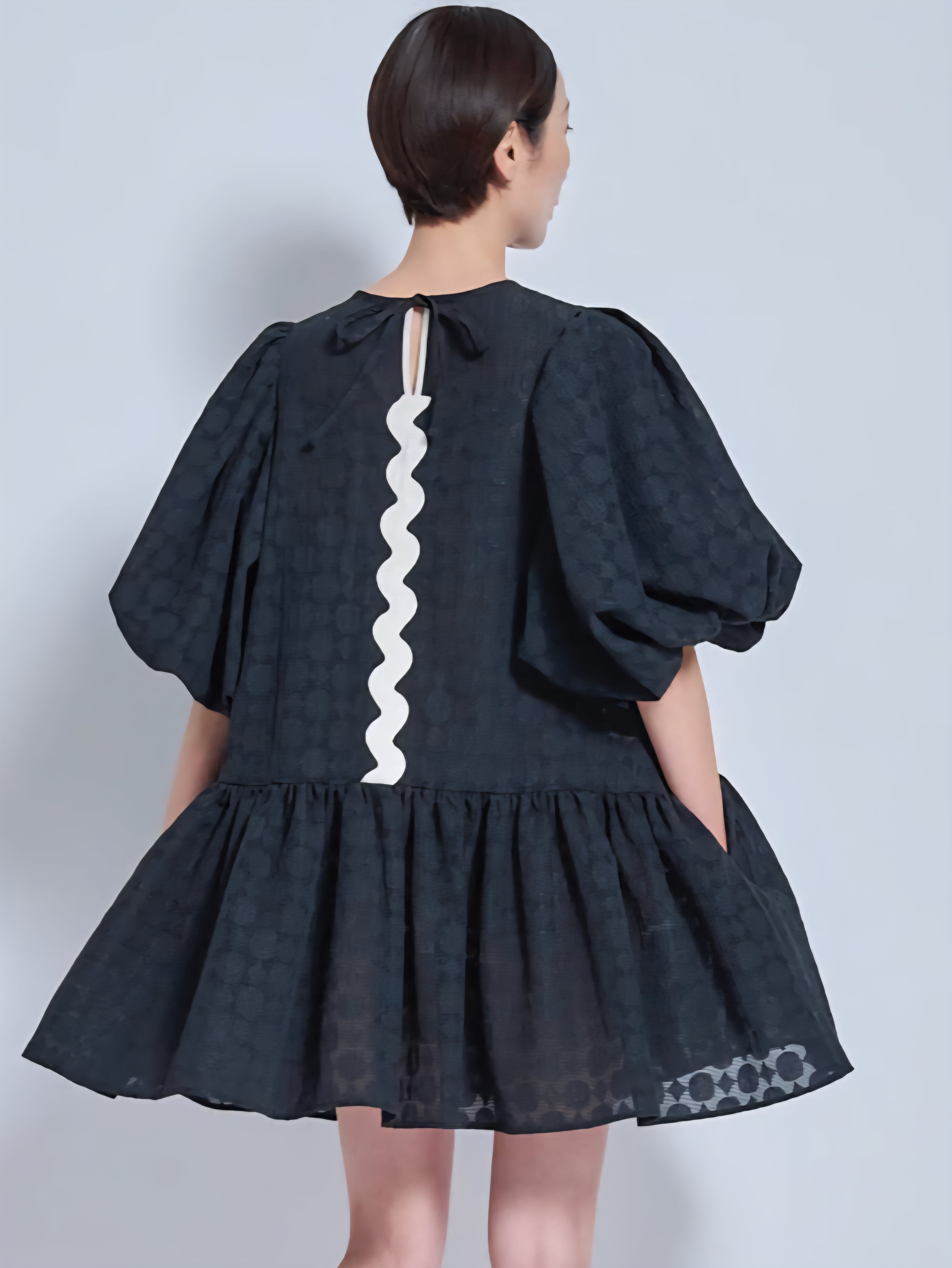 THOMAS MAGPIE ドット柄ワンピース 予約販売】THOMAS MAGPIE シアードットジャガードワンピース – TORAYA