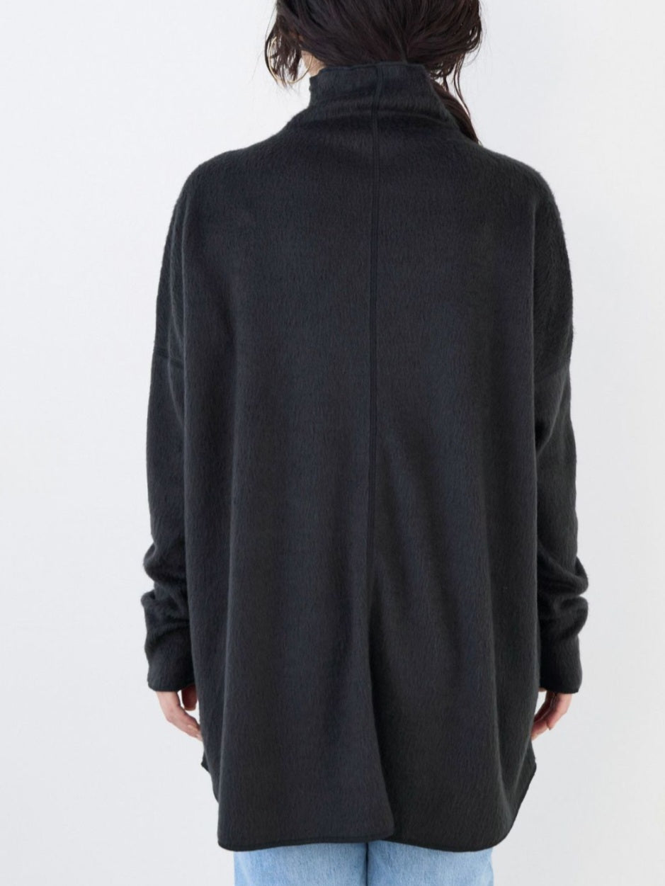 MICA&DEAL　シャギーハイネックフレアプルオーバー