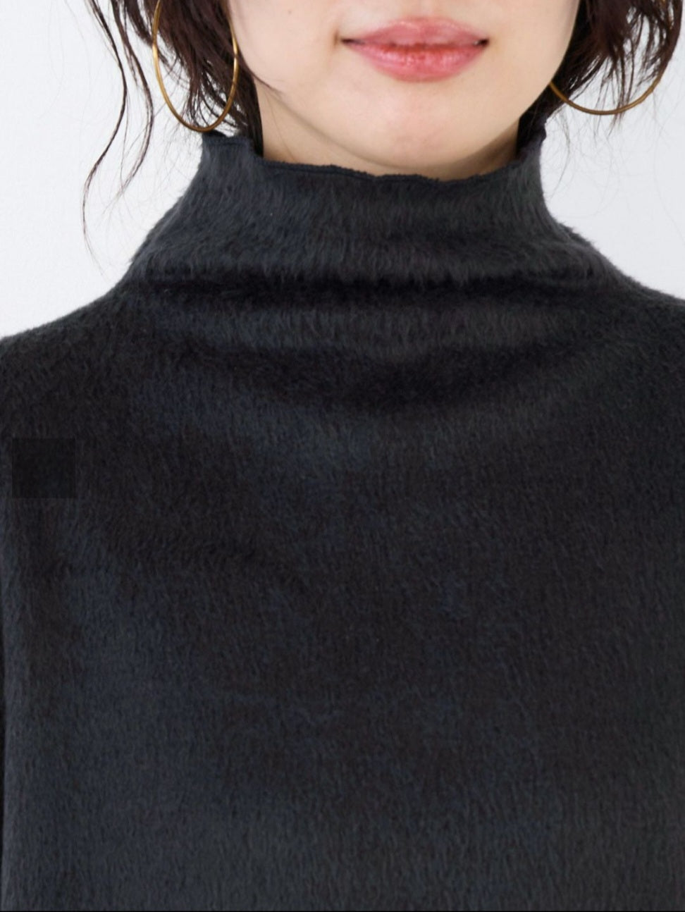 MICA&DEAL　シャギーハイネックフレアプルオーバー