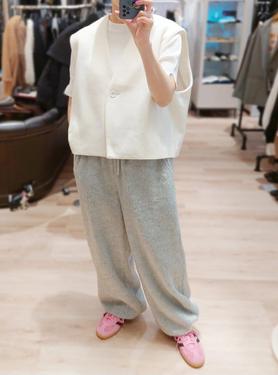 ステラシフォン☆super110 ウール ビーバー ショートベスト SALE】STELLA CIFFON ウールビーバーショートジレ – TORAYA ONLINE STORE