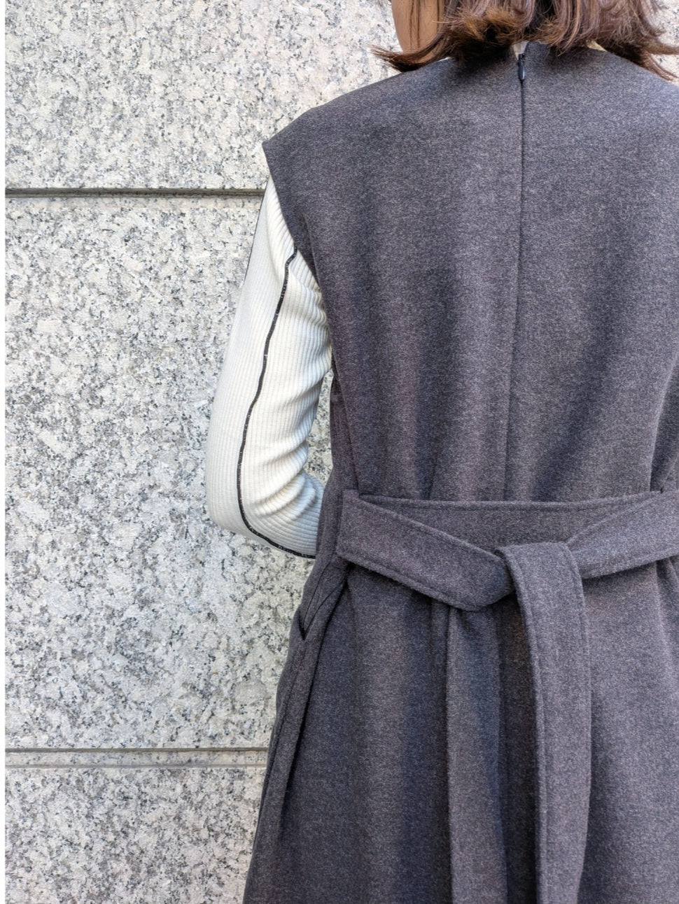 【SALE】BRAHMIN ウールライクVネックジャンパースカート