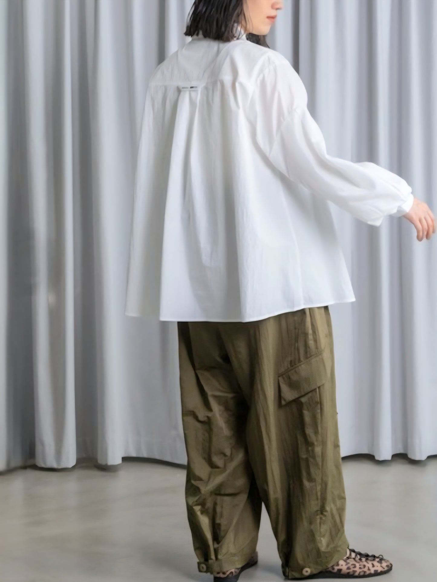 MARECHAL TERRE  ふわ袖ルーズデザインシャツ
