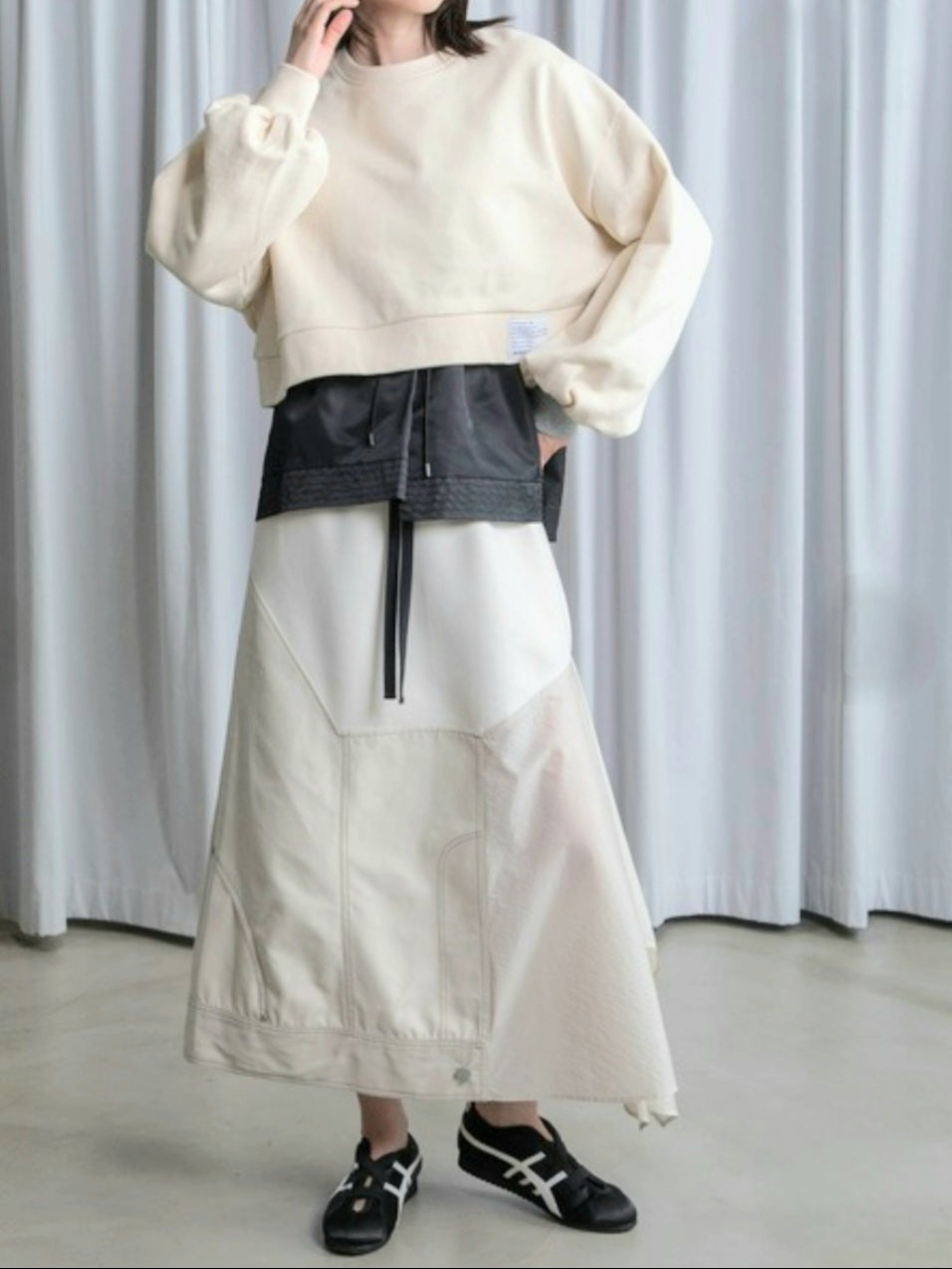 MARECHAL TERRE　バイカラーショートスウェットプルオーバー