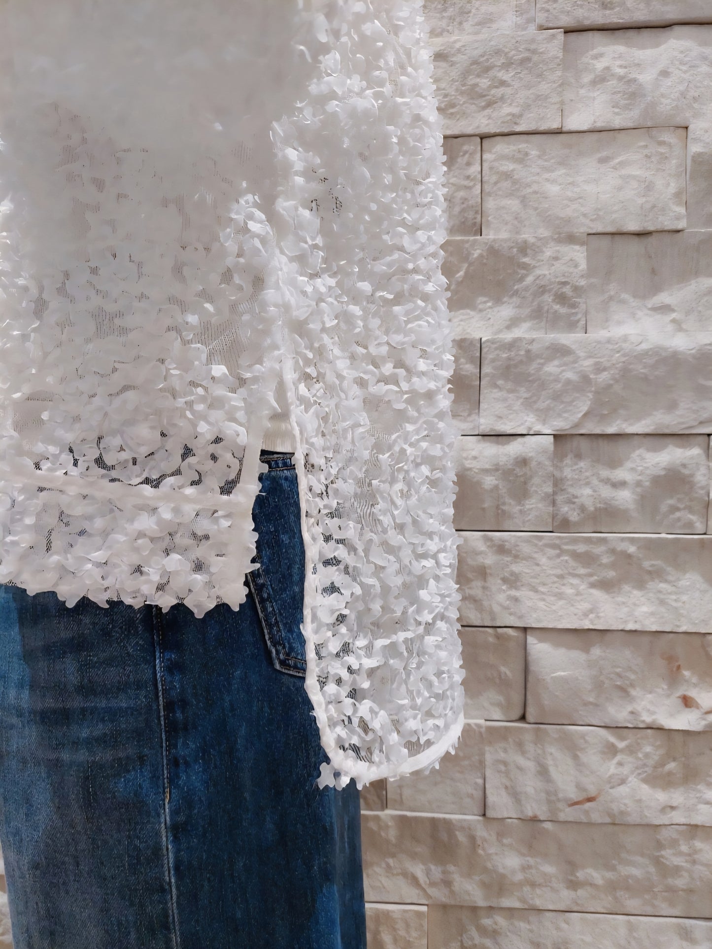 TORRAZZO DONNA フラワーレースバンドカラーふわ袖チュールブラウス