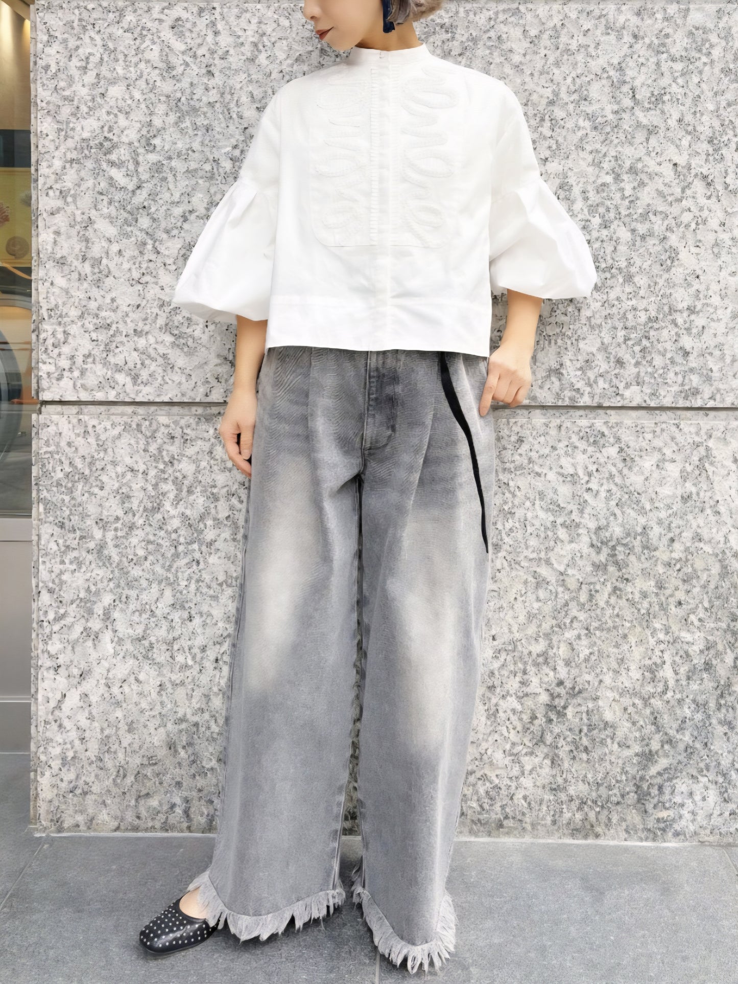 SOI-MeME　ダイヤタック刺繍バルーンスリーブショートブラウス