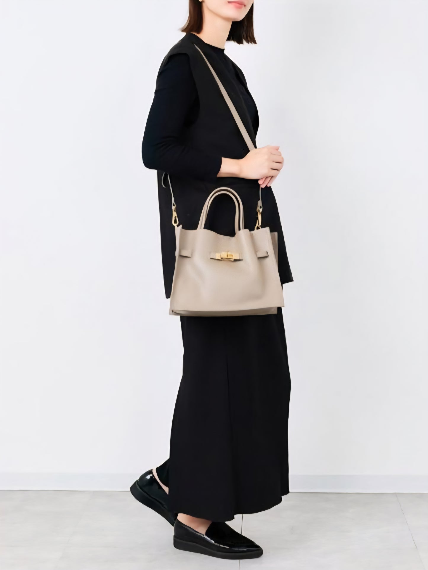 VIOLADORO　イタリアンWフェイスレザートートバッグ