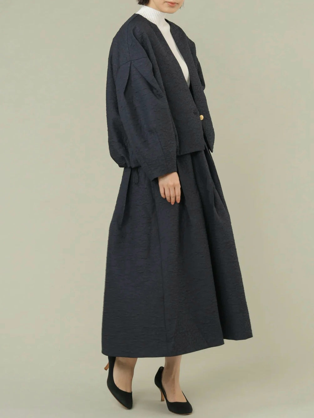 trois　ふくれジャガードスピンドルふんわりスカート