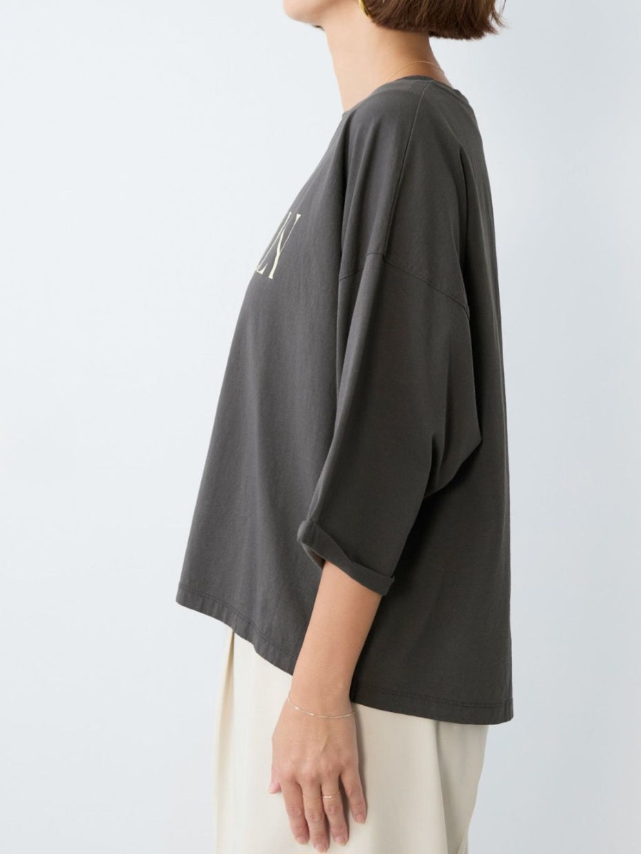 MICA＆DEAL　ロゴ五分袖Tシャツ