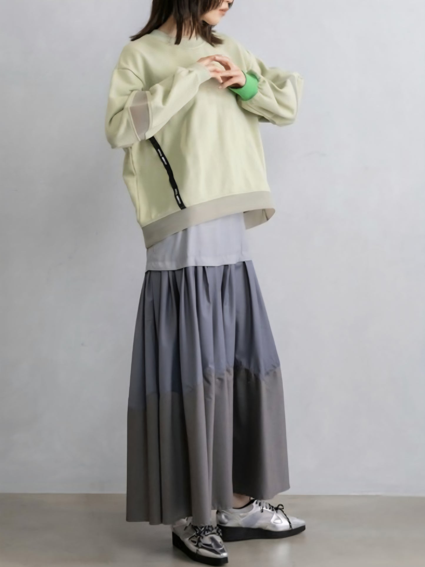 MARECHAL TERRE　バイカラースウェットプルオーバー